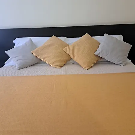 에코 마렐라 B&B *