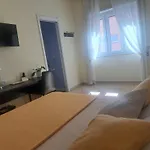 Eco Marela Bed & Breakfast 4*